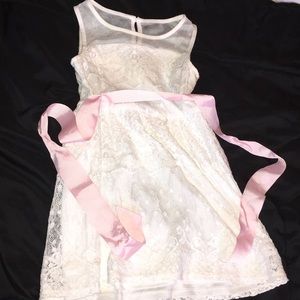 Girls dress